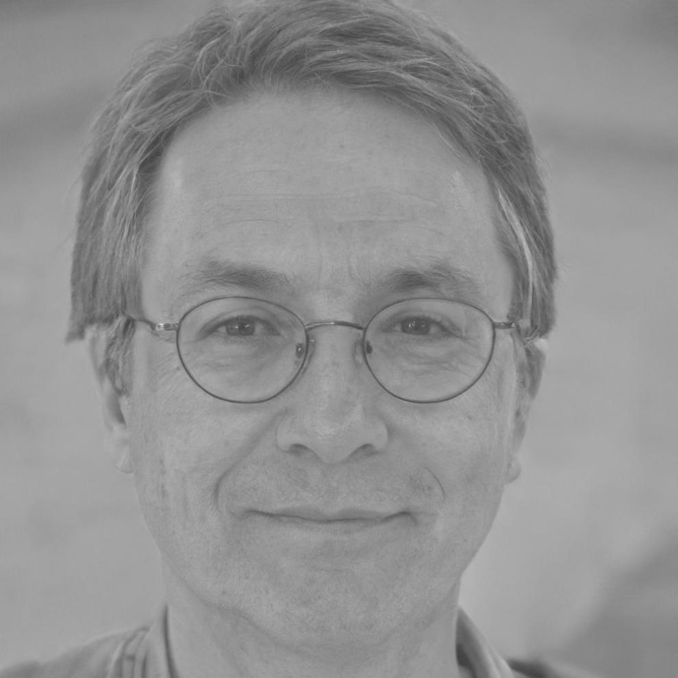 Portrait of Henrik Bjornsson, Senior Finance Manager and Instructor